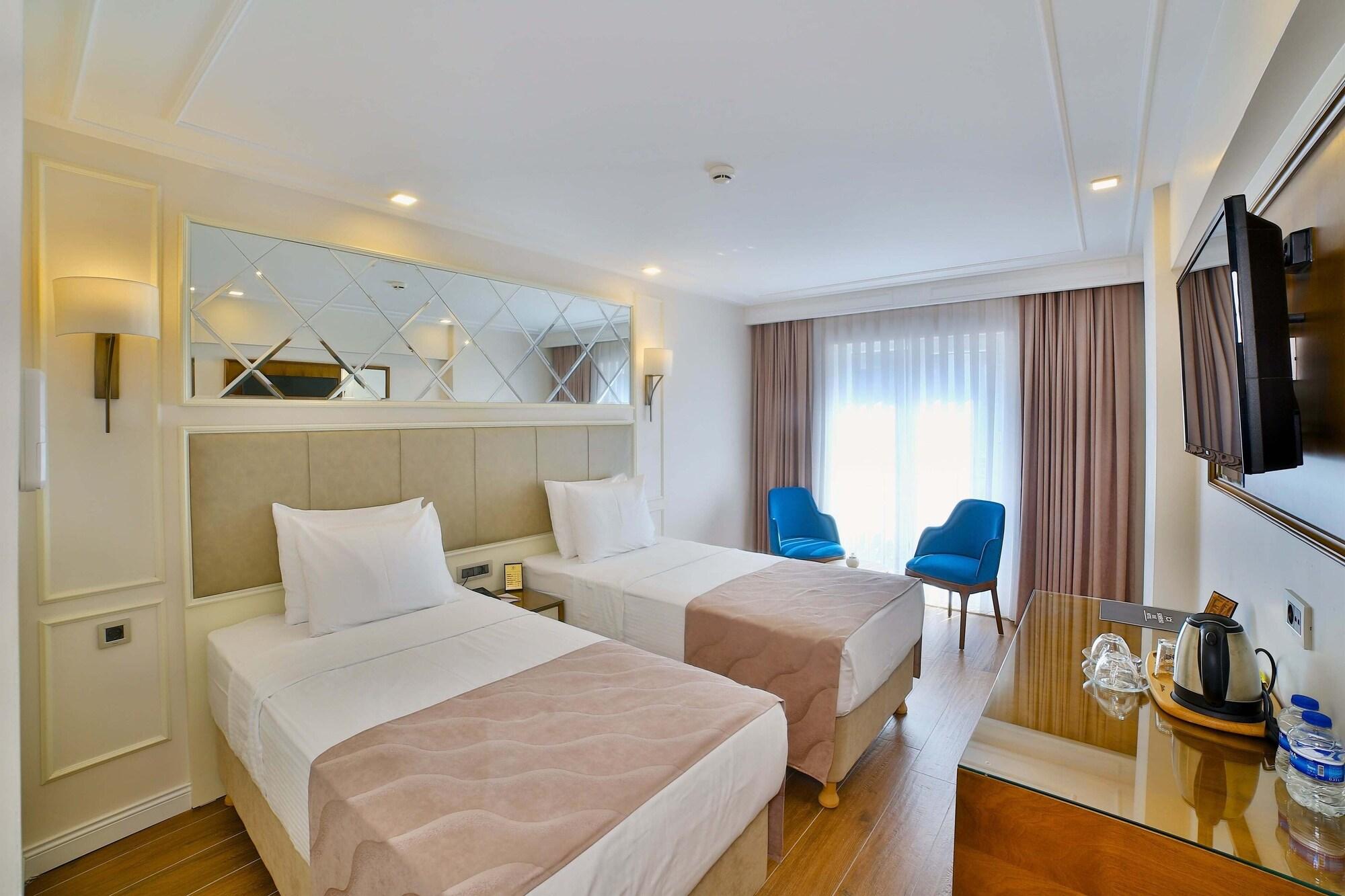 Marinem Hotel Istanbul Exterior photo