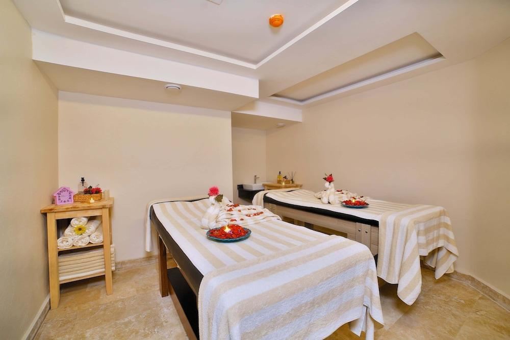 Marinem Hotel Istanbul Exterior photo
