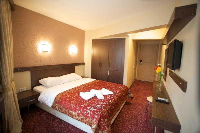 Marinem Hotel Istanbul Exterior photo