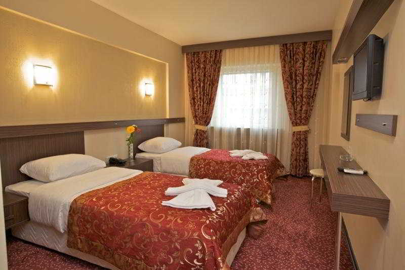 Marinem Hotel Istanbul Exterior photo